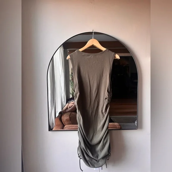 GOOD AMERICAN | tank ruched dress | size 7 - Picture 4 of 5